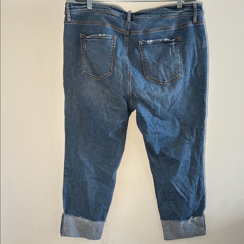 LOFT, Woman’s Size Modern Straight Blue Cropped Jeans with Distressed Details - Picture 5 of 8
